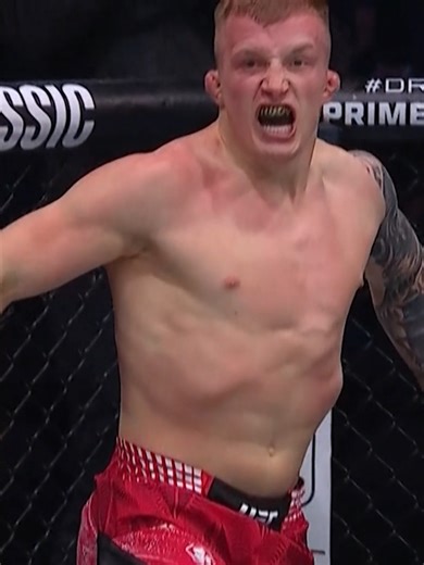 Iwo Baraniewski: Undefeated MMA Fighter Aims for 8-0