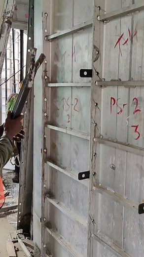 Construction Work | Mivan Wall Panel Remove After Concrete By Carpenter #construction #civil #building #structure #shuttering | Instagram