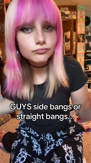 Side Bangs vs. Straight Bangs: Which Do You Prefer?