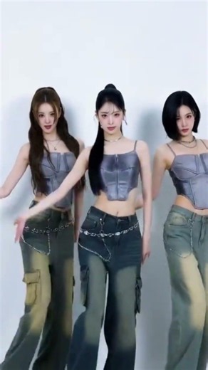 Ayaka, Ruyumi, JinSo — Celebrate dance challenge #Ayaka #Ruyumi #JinSo #dancechallenge #idore #kpop