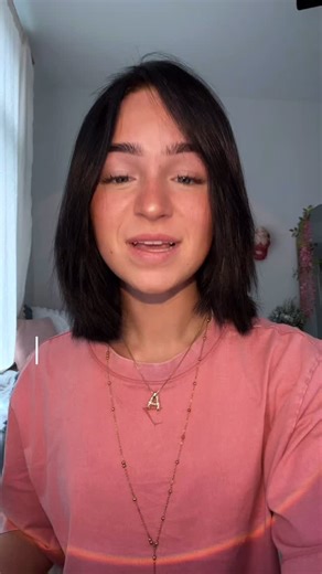 lex on Instagram: "have a bite 🕺🏻🕺🏻 - also yes i buy these with my own money so that i may completely unbiased 🧍🏻‍♀️ LOVE YOU ALWAYS lex - #proteinbarreview #proteinbars #proteinpastry #proteinpoptart #proteinsnacks #buffunicorn"