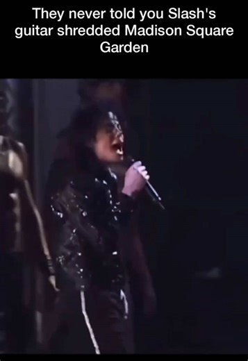 Slash's guitar shredded Madison Square Garden like never before, and we've got the unforgettable moment etched in music history. On September 7 & 10, 2001, Michael Jackson's 30th Anniversary Celebration at Madison Square Garden in New York City was a monumental concert that brought together an all-star lineup, including Whitney Houston and Usher. Slash joined Jackson on stage during