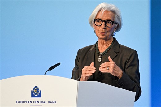 Προς νέα διατήρηση των επιτοκίων τείνει η ΕΚΤ στα τέλη Απριλίου