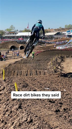 Thrilling Dirt Bike Racing: A Fun Adventure | MotoCross