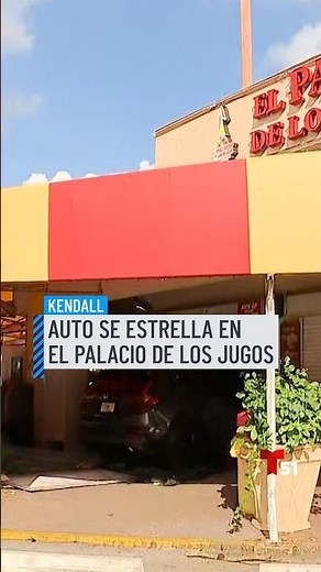 Car crashes into El Palacio de los Jugos in Kendall