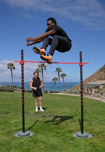 Jump trivia with the worlds highest jumper! @Kingdac #Fitness #challenge #jump #trivia #worldrecord