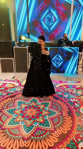 19K views · 1K reactions | Bhai bhabhi k anniversary .mey mera dance 﫣 #premium #plussizemodel #premiumquality #partytime #plussizefashion #summerstyle #partywear #partyideas | SS Shopping Site | Facebook