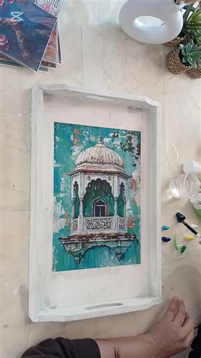 Decoupage ✨️ wait for the full video in which you will learn how to transform your old tray into a brand new one 😍 #decoupage #decoupageart #resin #rennovation #rennovationproject #ricepaper #tray #chalkpaint #viral #viralvideo #viral_video