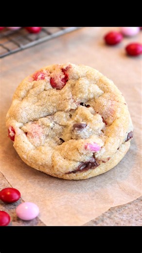 Delicious Chocolate Chip M&Ms Cookies Recipe