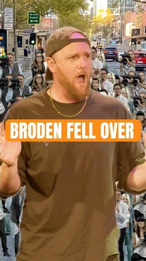alright who was there and can corroborate Broden’s story??#MUGGLive #grousehousetv #aussiecomedy