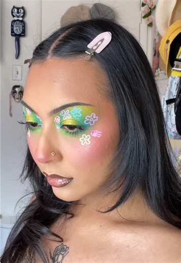 The SpongeBob Movie X @Lethal Cosmetics I had a blast making this SpongeBob look in collab with Lethal! I’m obsessed with with this collection everything is so cute! 💛 got me feeling like da bob Products used… 🫧 The SpongeBob Movie eyeshadow palette 🫧 SpongeBob lipgloss #lethalcosmetics #thespongebobmovie #makeup #mua #editorialmakeup