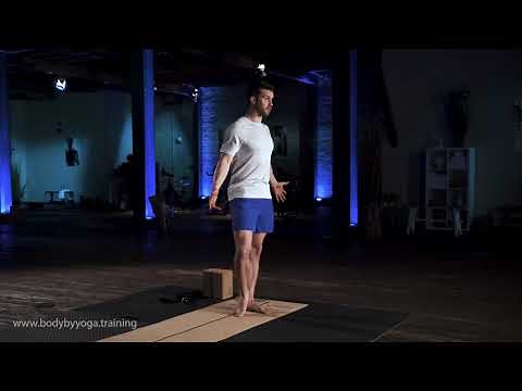 Absolute Beginners Tree Pose Tutorial | Tree Pose Yoga Steps