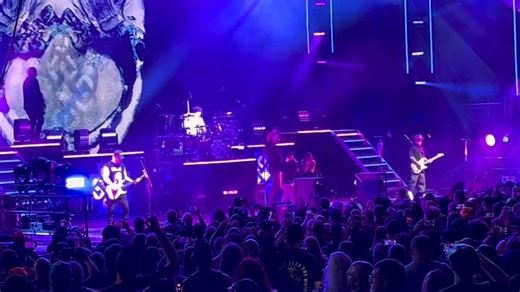 83K views · 1.6K reactions | Breaking Benjamin performs “Dear Agony” with Lacey Sturm of Flyleaf at Riverbend Music Center in Cincinnati OH on 5.25.25 (Fan Coverage) | Rock Ambassadors Media | Facebook