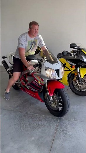 Honda RC51 exhaust sound #motorcycle #rc51 #superbike