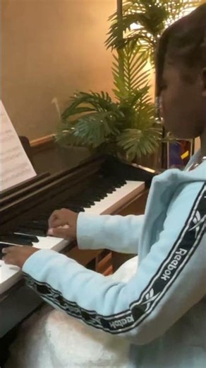 Arianne Plays Waves of the Danube #Keys&DreamsShorts