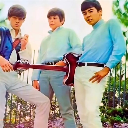 Dean Martin remains one of the most iconic figures of the Rat Pack era—synonymous with effortless cool, timeless music, and Hollywood glamour. While Dino himself passed away in 1995, interest in his family and legacy continues. As of 2026, here is a clear look at what became of Dean Martin’s children and how the Rat Pack bloodline carried forward. | Top Exploration