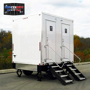 [Hot Item] Modern Mobile Restroom Trailer Outdoor Bathroom Luxury Portable Trailer Toilet for Sale