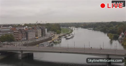 【LIVE】 Live Cam Bremen - Weser River | SkylineWebcams
