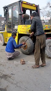 1 How to Change FlatTire of a Car Lifter | A Proper Guide | DIY Labour Things