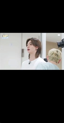 🥟 *becomes 0.6cm shorter* 🫣🤭 🎬Spring Check-up Day #1 SKZ CODE Ep.95 #hyunjin #현진