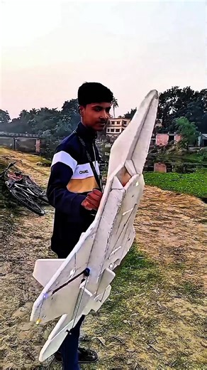 এই F-22 Raptor বানাতে অনেক পরিশ্রম ✈️✨ #F22Raptor #RCPlane #DIYplane #fyp #viral