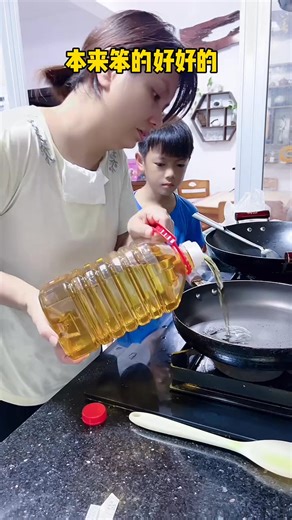 I was doing well before, but suddenly learned a trick from my son! #MotherSonRoutine #FamilyFun #Li | Little Yang Show