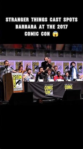 Stranger things cast spots Barbara at the 2017 comic con panel 😱 | Stranger things