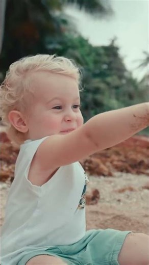 Leo Explores the Beach