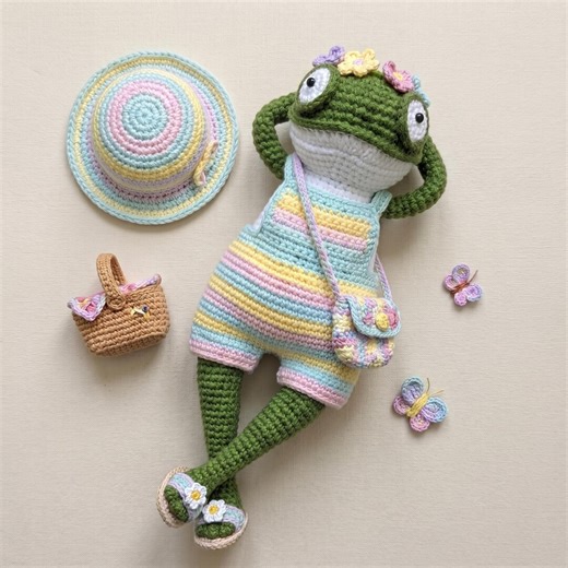 Crochet Frog Pattern PDF, Frog Couple Amigurumi Tutorial, Picnic Frog Doll Pattern, Digital Download Crochet Guide, Cute Frog Gift - Etsy