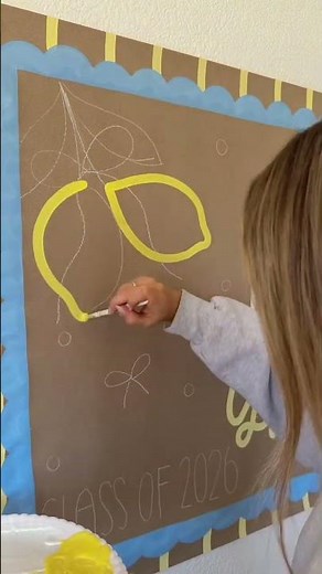 Your next grad party DIY 🍋🎓✨