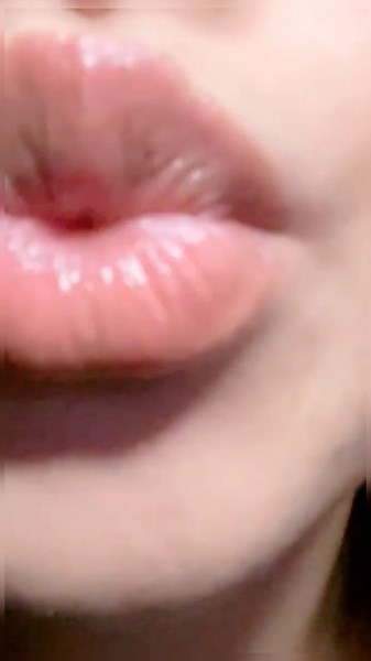 ASMR | Upclose Tingly Face Kisses From My Korean Lips | #asmrkisses #sleep #asmr