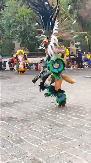 Danza Azteca: el ritual que hace vibrar a México