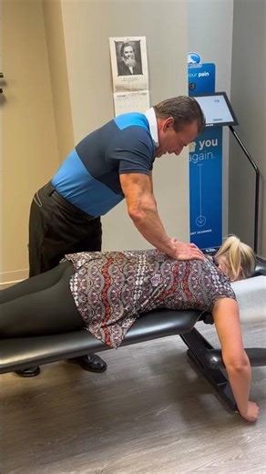 This Crack Sound is INSANE 🌋 #chiropractic #asmr #trending