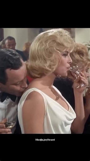 Jasper | Follow @jinx_jerry7 for more! This movie is so scary. "Burning Bright" (2010) is a suspenseful horror-thriller that follows Kelly Taylor... | Instagram