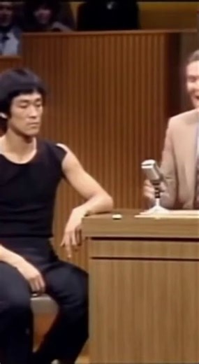 Bruce Lee Flips a Bottle Cap With One Finger😱