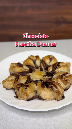 Easy Chocolate Paratha Dessert Recipe