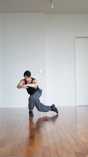 I can do this! 😇 I'm not good at flexibility exercises, but I can do this! #fitness #challenge #s...