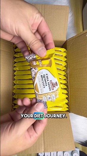 Healthy & Affordable! Mr. Squirrel Chia Seeds Quinoa Biscuits 🍪🌱