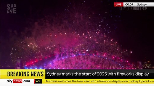 Happy New Year Australia! 🎉 2025 has officially started down under, with Sydney saying hello to the new year with a stunning firework display above the Sydney Harbor Bridge as more than one million people watched below. 🎆 https://trib.al/FgmXpD9 📺 Sky 501 and YouTube | Sky News