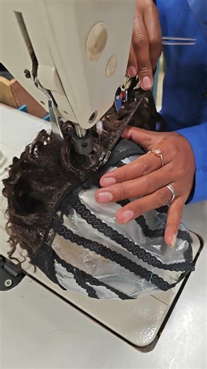 Making synthetic fiber wigs using a high-speed sewing machine #wigs #hairstyle