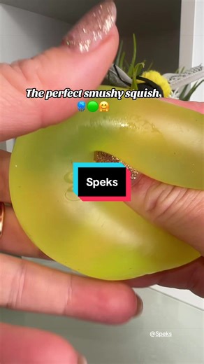Squishy, smushy, a perfect squish! Great boredom or stress buster! #fyp #speks #squishy #tiktokmademebuyit #squishtok