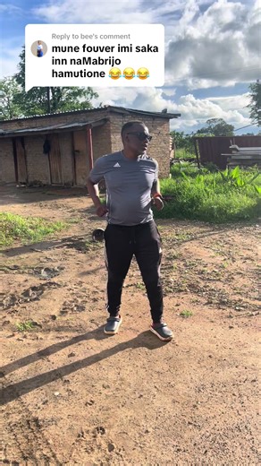 Replying to @bee Tangatichiuya 😂😂😂😂, chinono chine ingwe bere rakadya richifamba. #sunguramusic #fyppppppppppppppppppppppp #zimsatiktok🇿🇼🇿🇦 #zimbabweantiktok #zimuk🇬🇧🇿🇼
