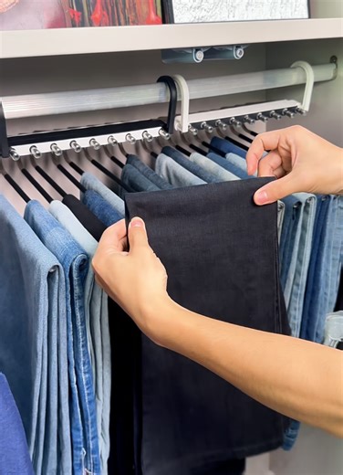 Maximize Your Closet Space with These Pants Organizers