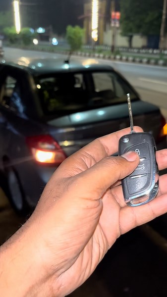 Suzuki Dzire key modify new modal smart key🤩 #keymaker #flipkey #carkeys #newkey #findmykeys #key