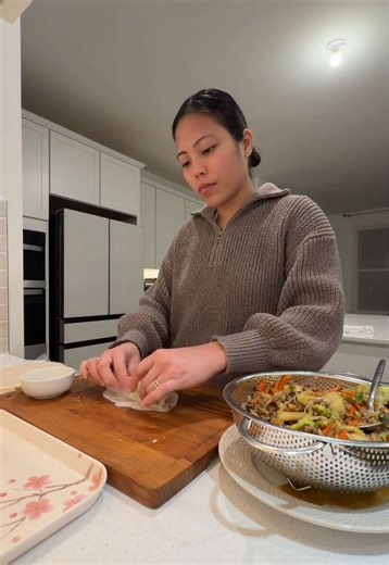How to Make Lumpiang Gulay at Home