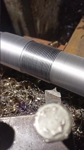 how to cut threads on a lathe | thread cutting on lathe machine #technology #lathe