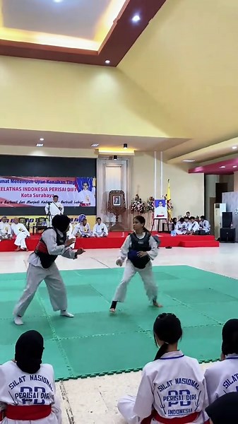 Pencak Silat Perisai Diri: Gerakan & Nama Teknik Terbaik