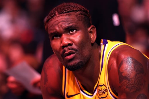 Lakers lose Deandre Ayton to injury vs Nuggets