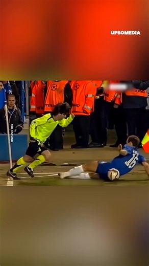 🇦🇷 🇳🇱 Messi a réalisé un véritable chef-d'œuvre en laissant Robben ainsi à terre. | Cracks du sport