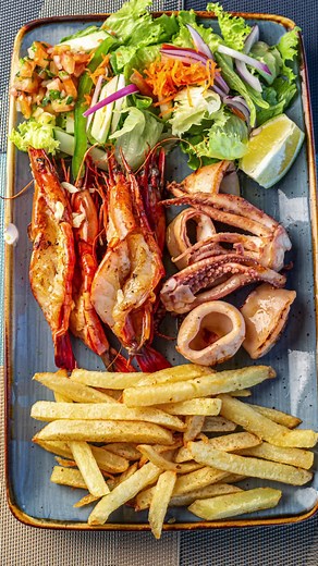 Maputo.waterfront.restaurante (@maputo.waterfront)’s videos with Emayoli (Slow Jam) - Danger Shayumthetho & K-zin Isgebengu